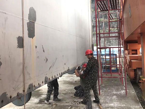 閘門水封更換、改造施工